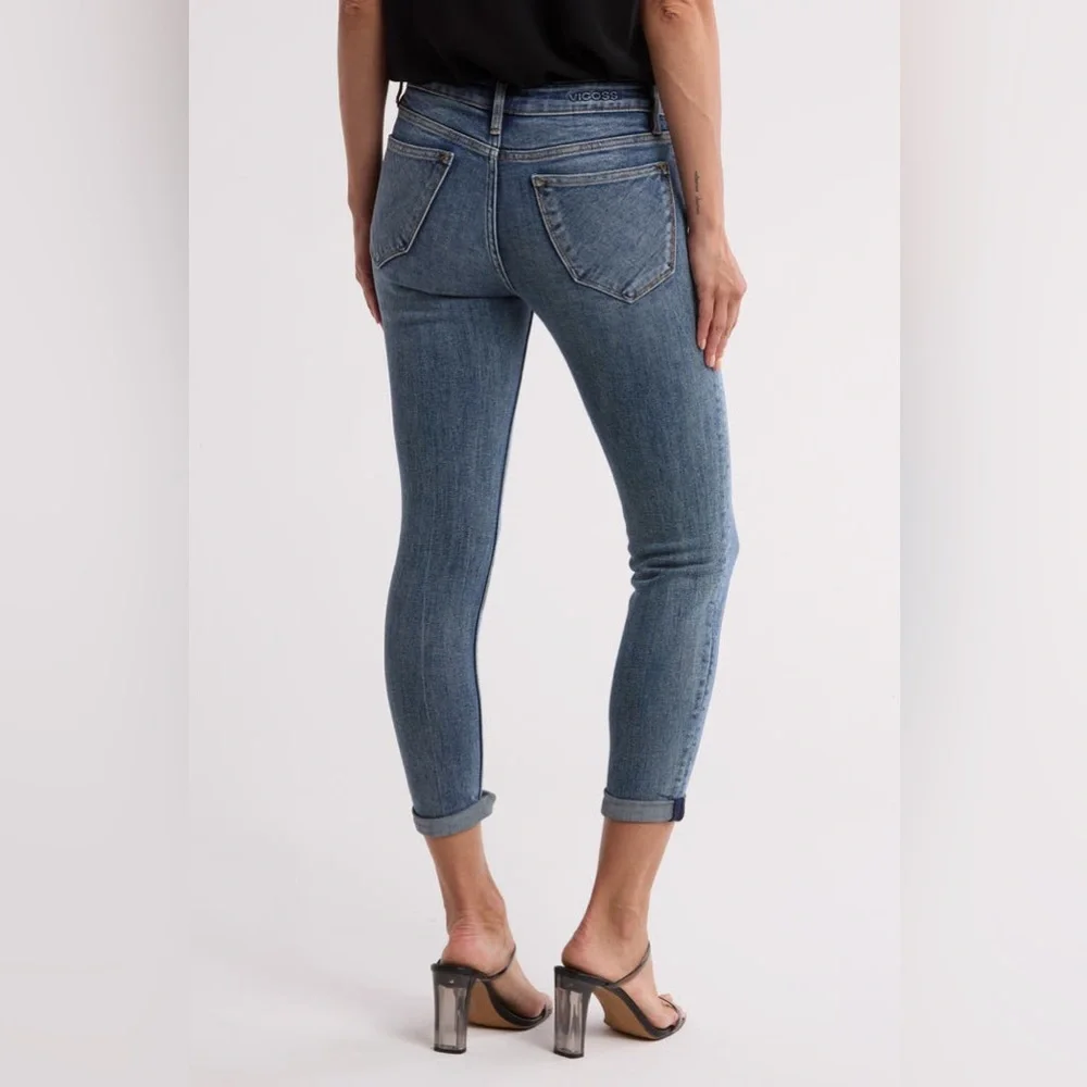 VIGOSS Thompson Tomboy Crop Relaxed Skinny Jeans
